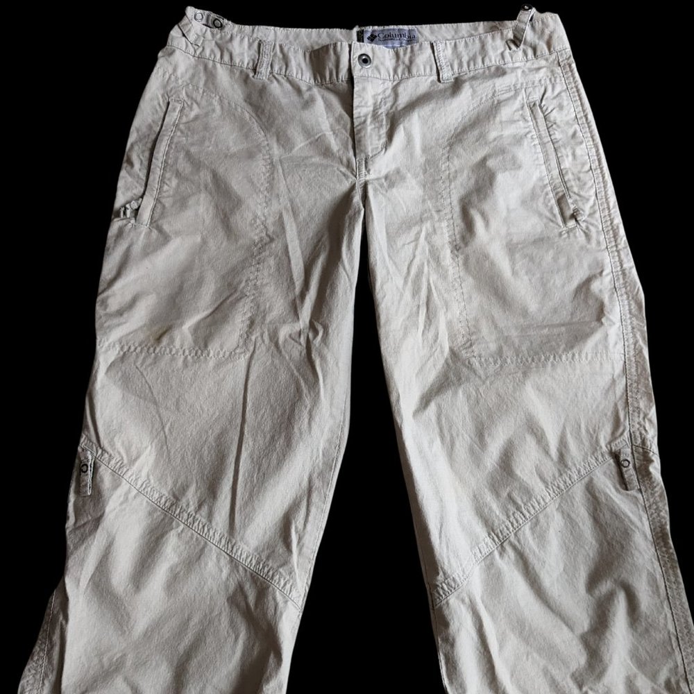 Columbia Tan Capris Lightweight Casual Wear